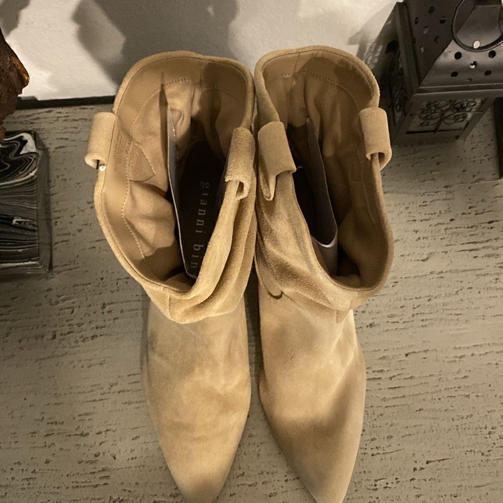 New Gianni Bini Sella Suede Slouchy Booties - Picture 6 of 8